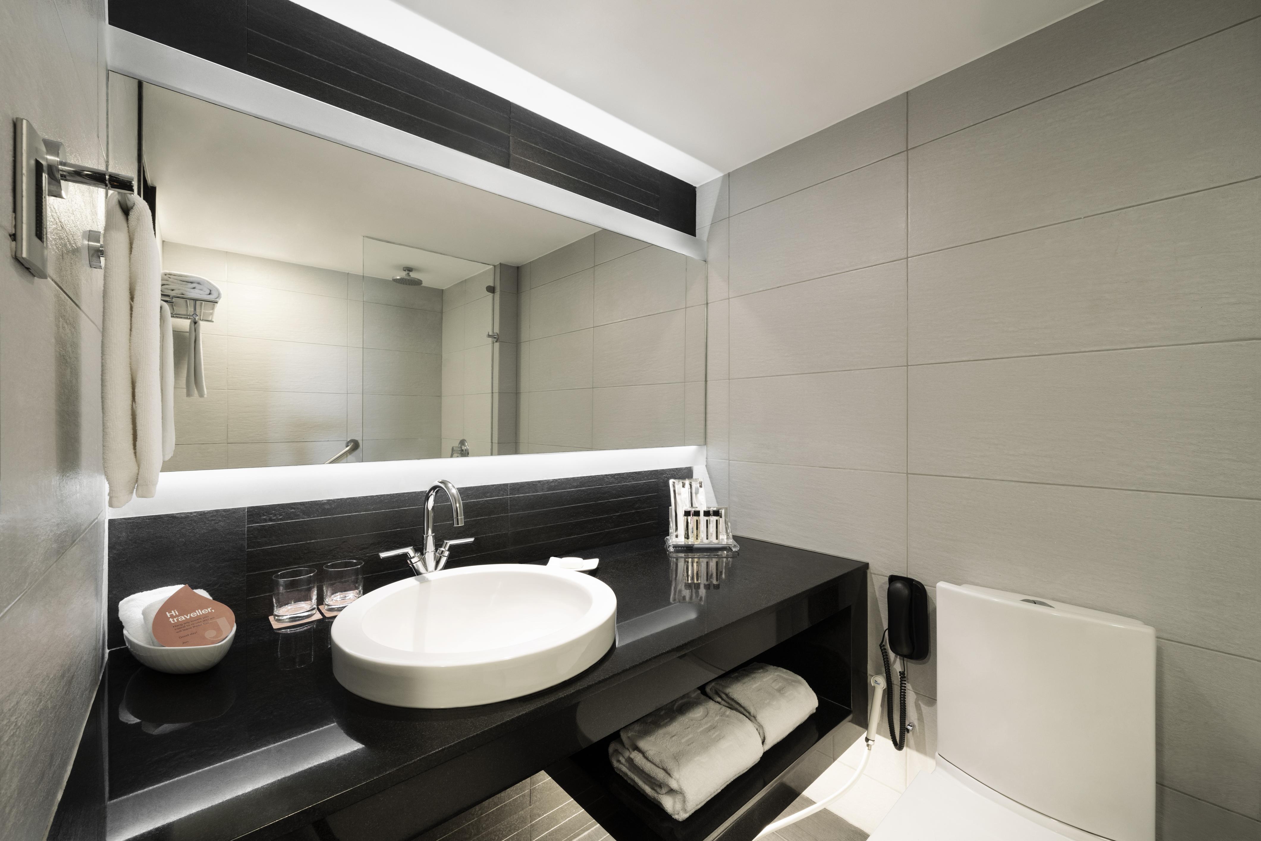 Jen Manila By Shangri-La Pasay Exterior photo