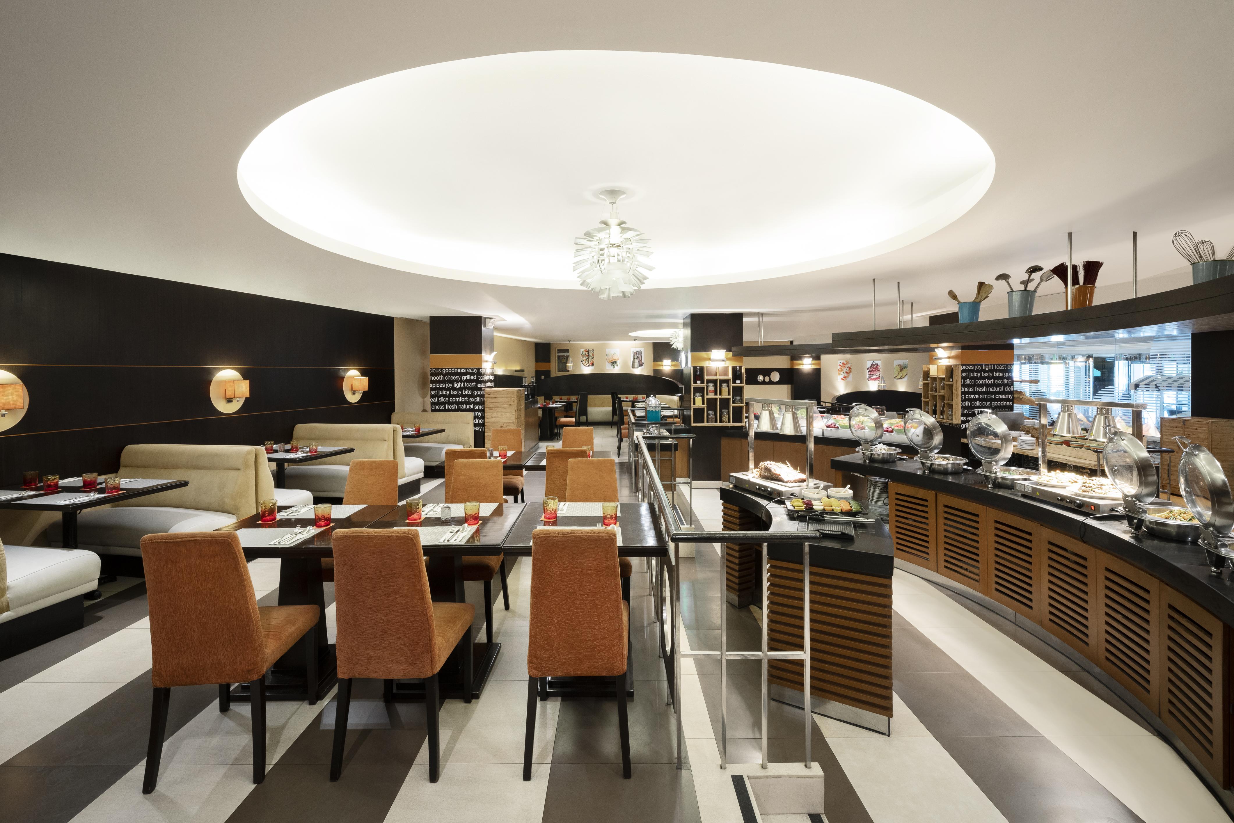 Jen Manila By Shangri-La Pasay Exterior photo